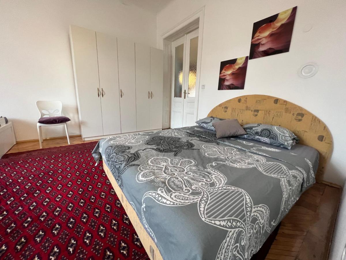 Apartman Happy Apartment Sarajevo Exterior photo
